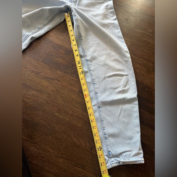 LEVI’S High Loose Taper Jeans in size 26 - Picture 6 of 6